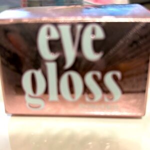 Jeffree Star eye gloss